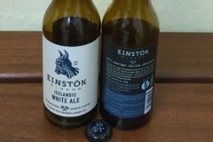 Einstök